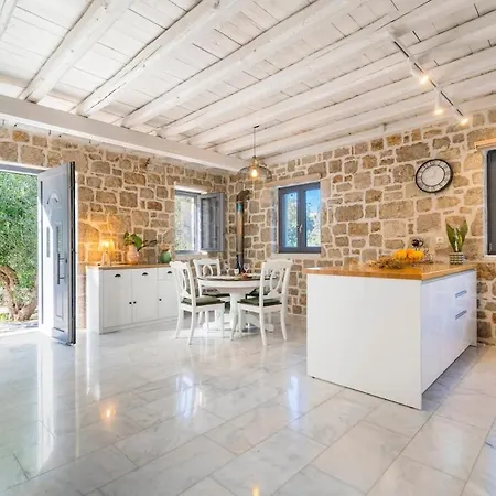 Kastro - Country Case de vacanță Rhodes City